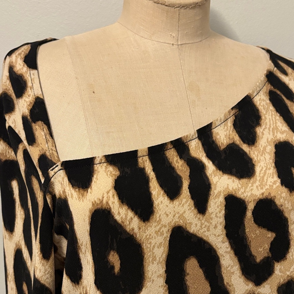 H&M Leopard Print Tunic Top - Black and Brown - Picture 5 of 5